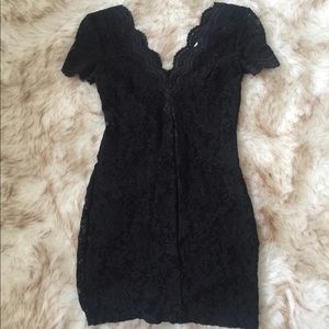 ‘Kimchi Blue’ Black Lace Dress